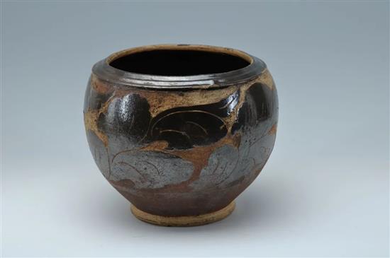剔花叶纹褐釉瓷罐西夏青海省博物馆